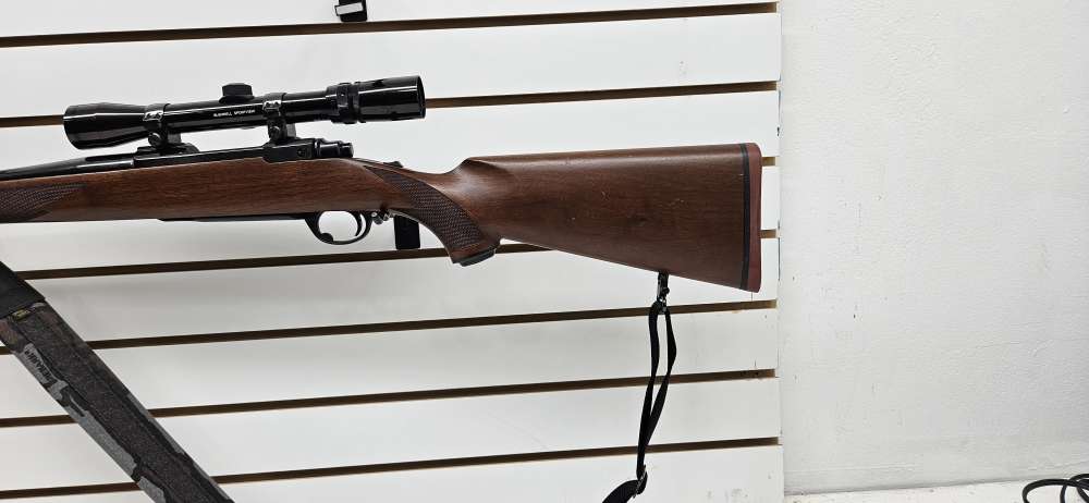 Ruger M77 .243 WIN - 1983 - Bushnell Sportview -  22 in Barrel Exc - Strap -img-47