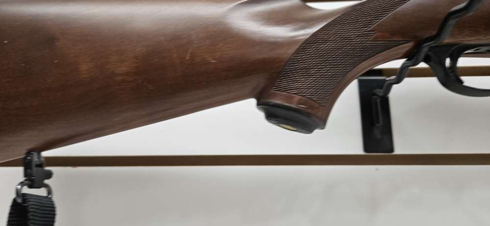 Ruger M77 .243 WIN - 1983 - Bushnell Sportview -  22 in Barrel Exc - Strap -img-16