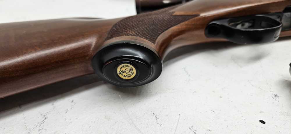 Ruger M77 .243 WIN - 1983 - Bushnell Sportview -  22 in Barrel Exc - Strap -img-2