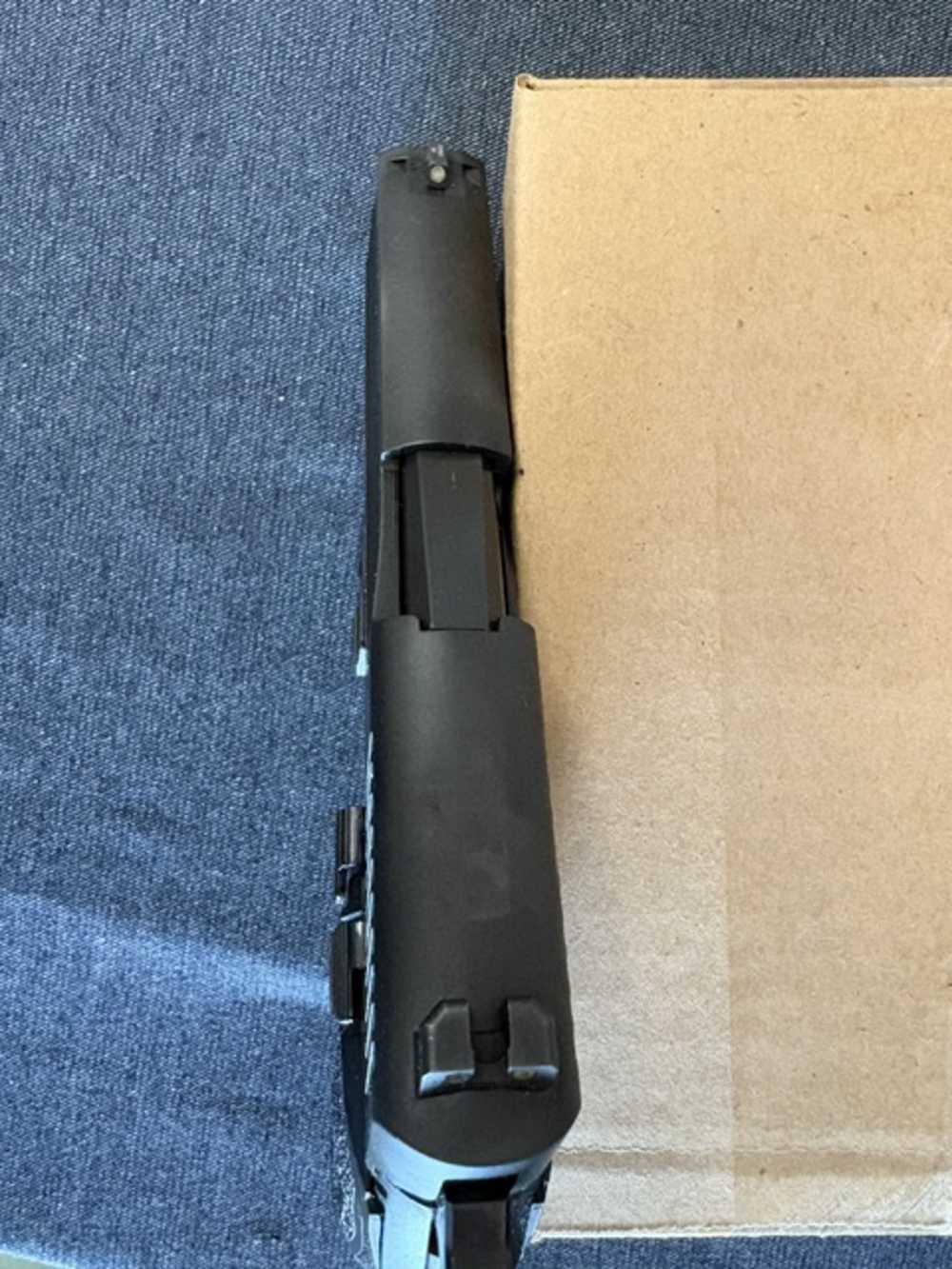 Sig Sauer P220 Police trade in black-img-8