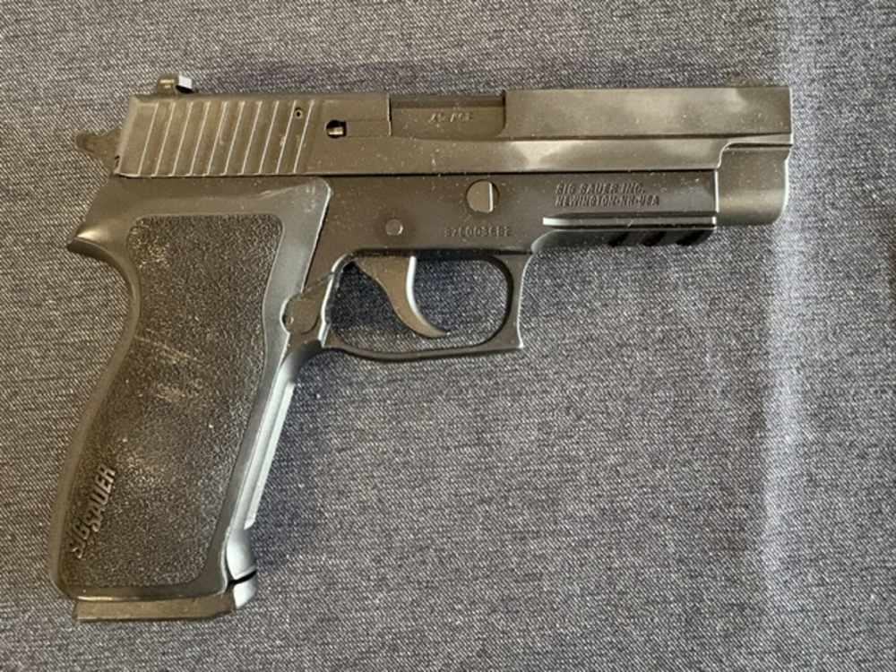 Sig Sauer P220 Police trade in black-img-1