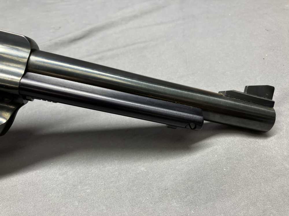 Excellent 1983 Ruger New Model Blackhawk .41 Mag, 6.5" Barrel, Factory Box-img-15