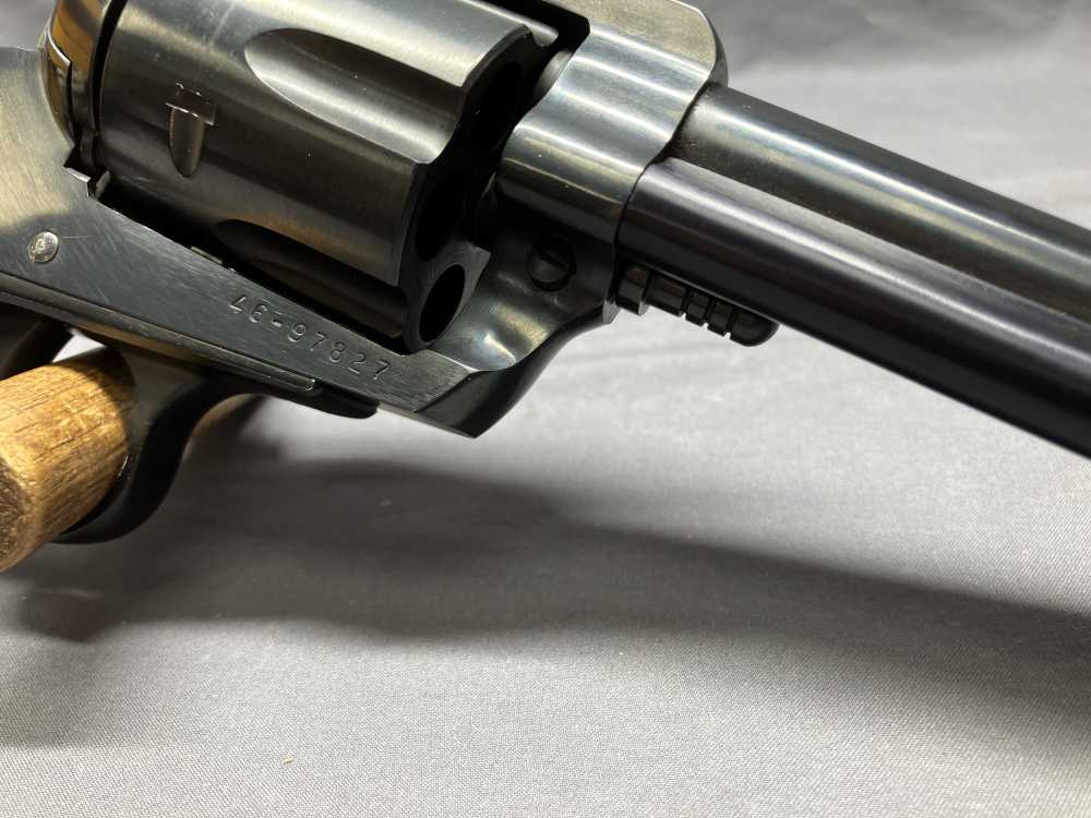 Excellent 1983 Ruger New Model Blackhawk .41 Mag, 6.5" Barrel, Factory Box-img-14