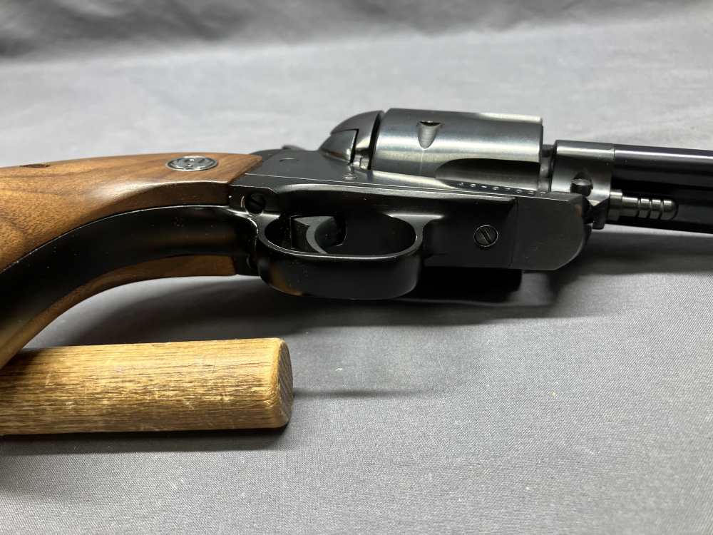 Excellent 1983 Ruger New Model Blackhawk .41 Mag, 6.5" Barrel, Factory Box-img-17