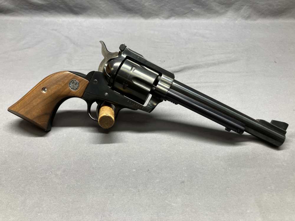 Excellent 1983 Ruger New Model Blackhawk .41 Mag, 6.5" Barrel, Factory Box-img-11