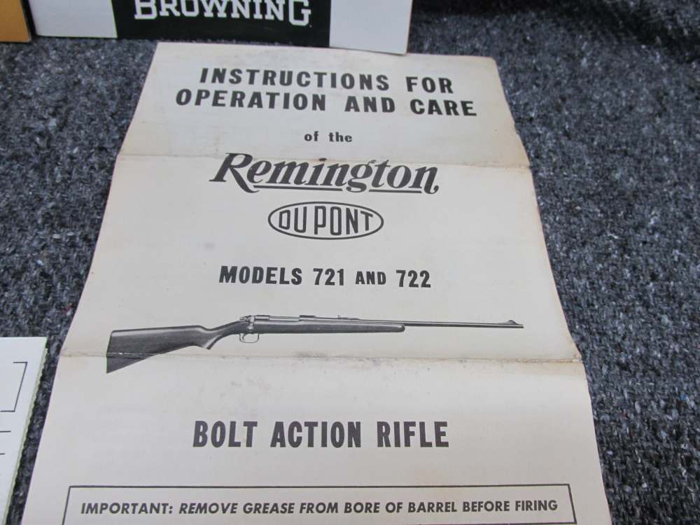 LOT OF RIFLE, SHOTGUN & PISTOL MANUALS; BROWNING, UZI, WEATHERBY-img-5