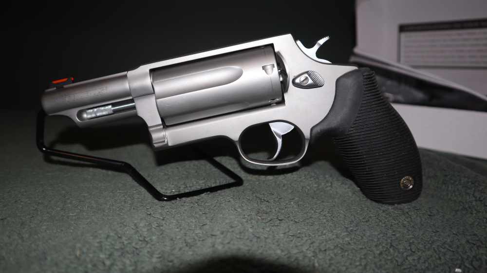 Taurus The Judge-img-18