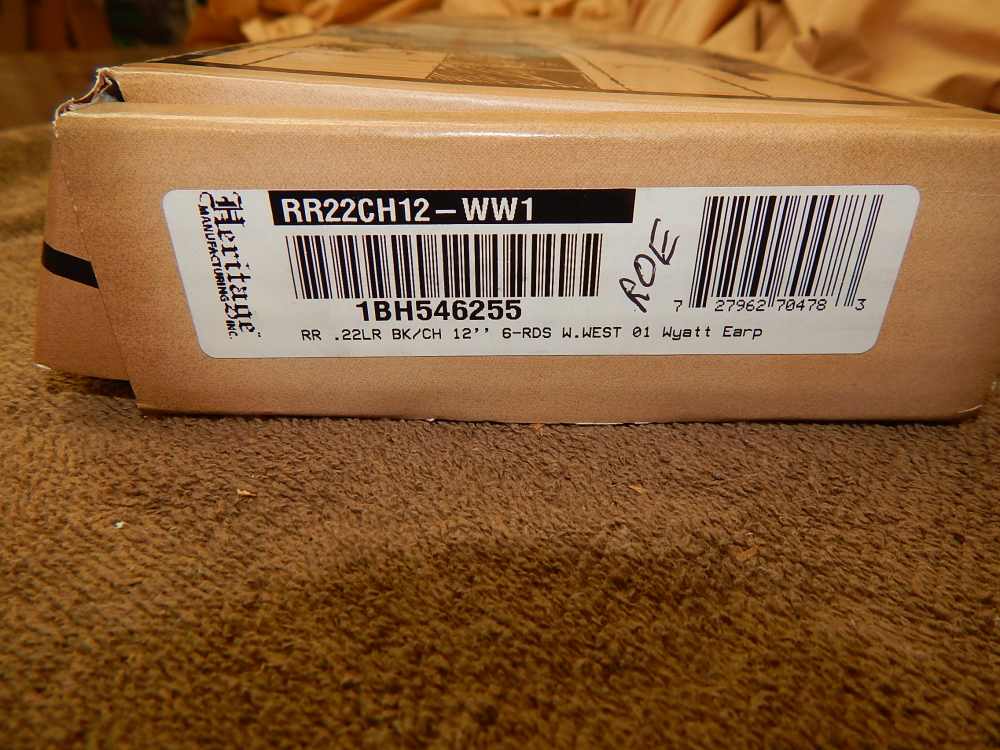 HERITAGE ROUGH RIDER 12" FIXED SIGHT WILD WEST WYATT EARP BLU & CASE COLORE-img-4