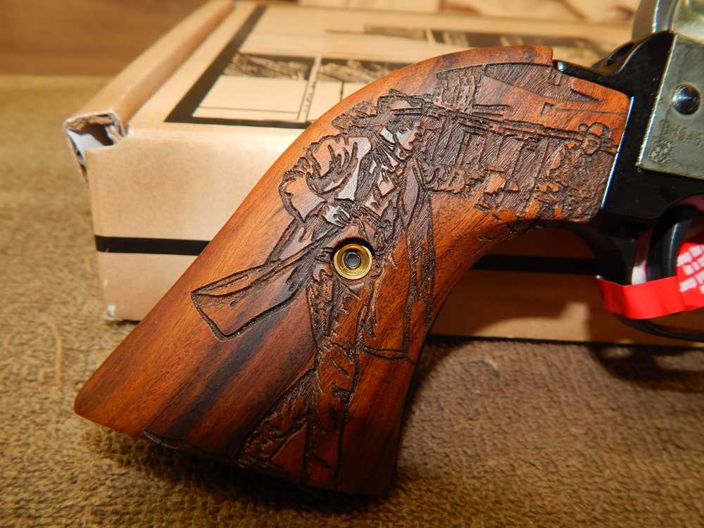 HERITAGE ROUGH RIDER 12" FIXED SIGHT WILD WEST WYATT EARP BLU & CASE COLORE-img-3