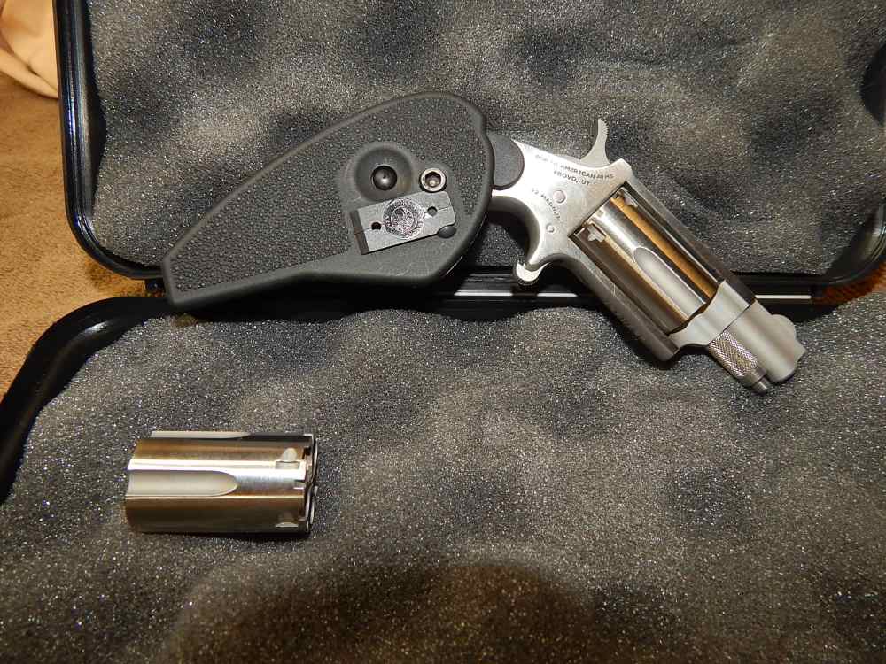 NAA 22MSC-HG HOLSTER GRIP 22LR/22MAG-img-1