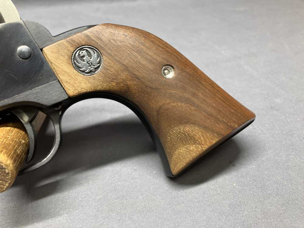 Excellent 1981 Ruger Blackhawk Convertible - .45LC & .45ACP, 7.5" Bbl + Box-img-7