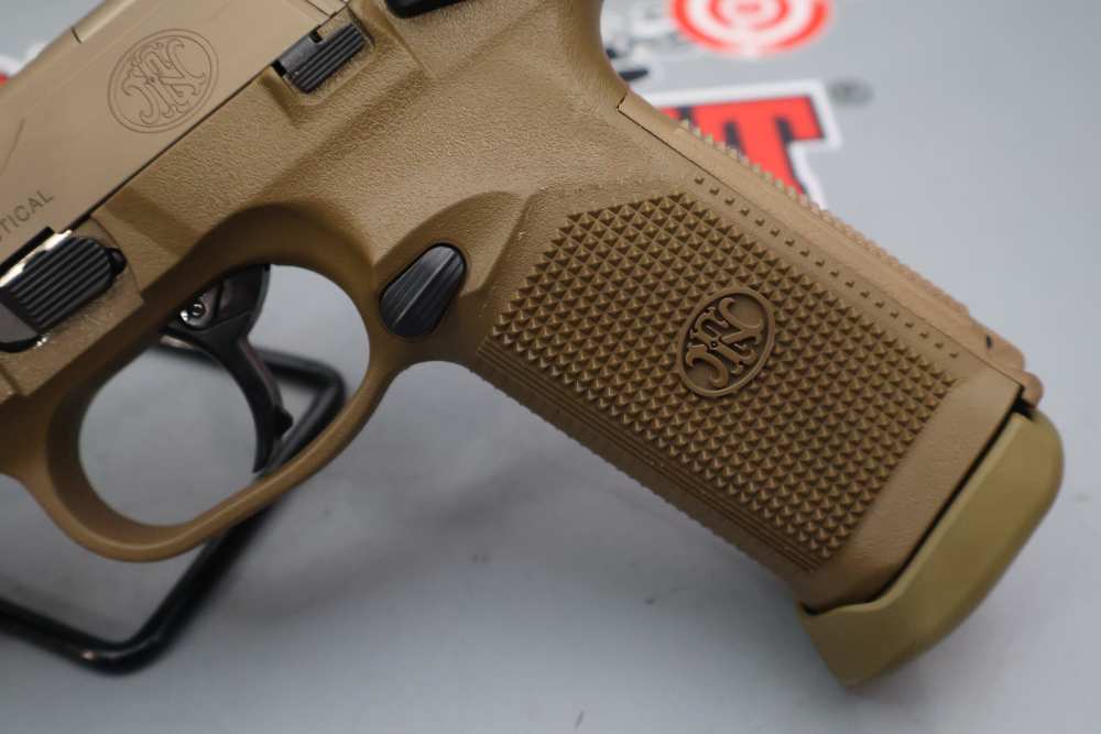FN FNX-45 Tactical (FDE) .45ACP 5.3" w/Soft Case-img-4