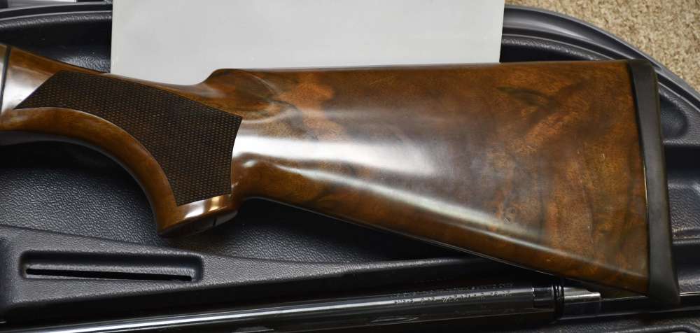Benelli LEGACY 20 Gauge 26 in w/ Factory Case & 5 Chokes-img-8