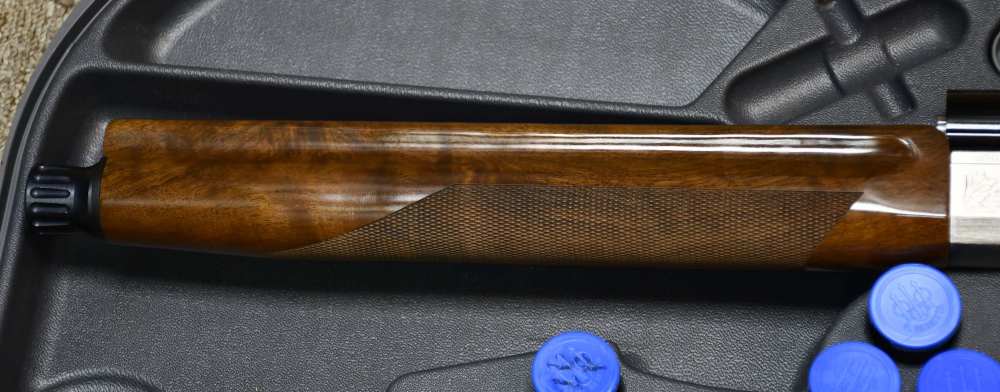 Benelli LEGACY 20 Gauge 26 in w/ Factory Case & 5 Chokes-img-7