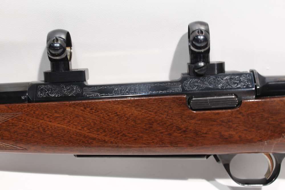 Browning A Bolt Medallion 270 Win -img-13