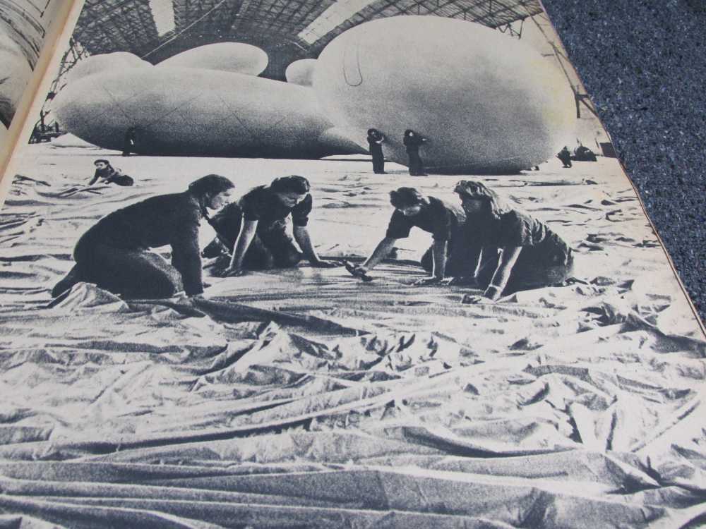 ORIGINAL WWII GERMAN SIGNAL MAGAZINE DATED JANUARY 1942-STALINGRAD-img-5