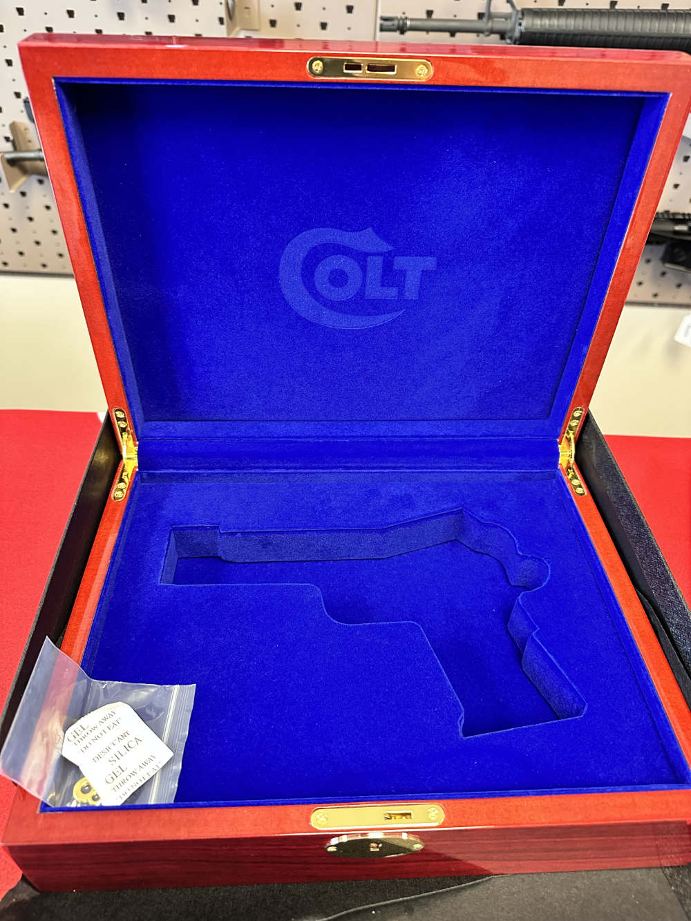 COLT 1911-img-12
