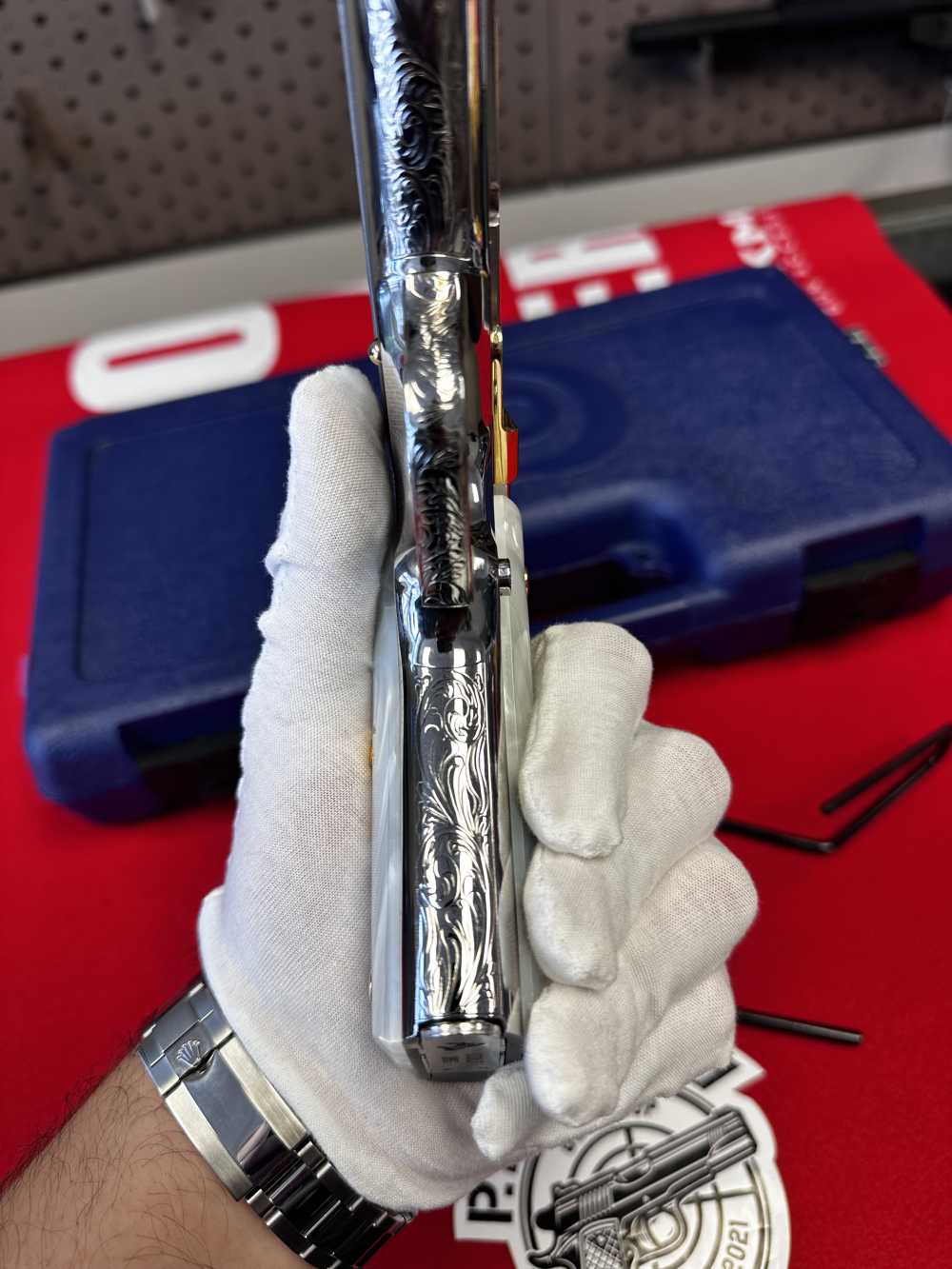 Colt 1911  engraved -img-11