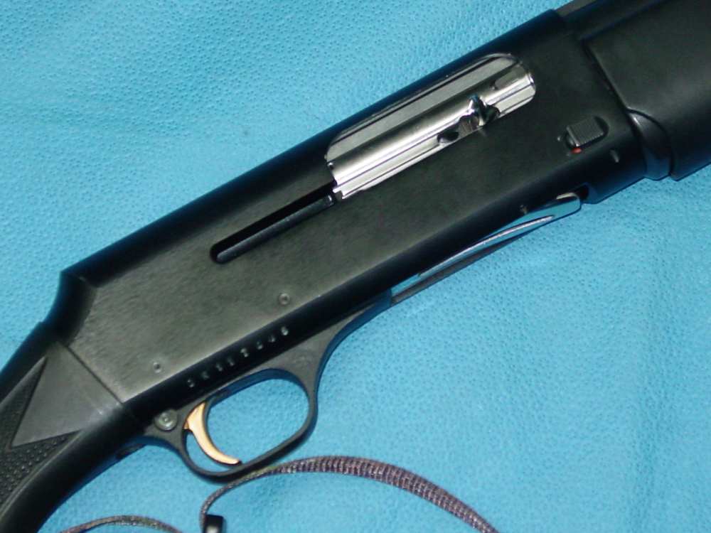 Verona SX 405S-12 12 Gauge Semi-automatic Shotgun-img-8