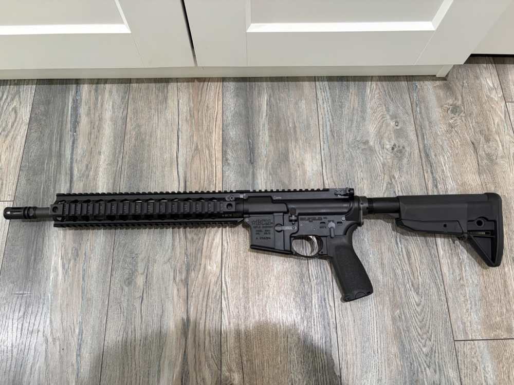 BCM 14.5" 5.56 NATO - Mid-Length Rifle (QRF-12) / Factory BCM Mod 0 Lower -img-1