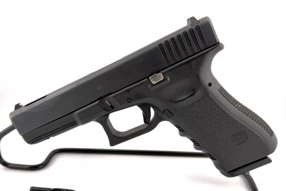 Glock 22C Gen3 .40 S&W  Compensated Discontinued Semi-Automatic Pistol-img-0