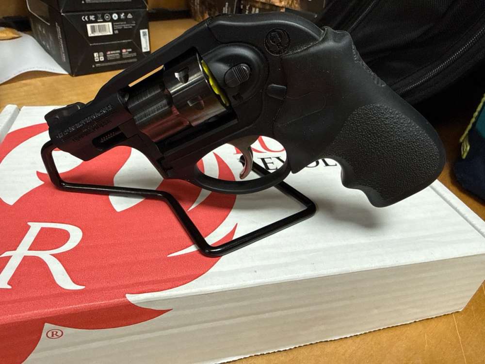 Ruger LCR - 22LR - EXLT - W/Box - PENNY! .01! NR!-img-3