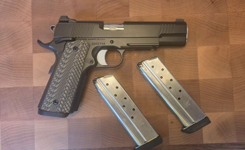 LNIB-DAN WESSON SPECIALIST 10MM PRISTINE -img-1