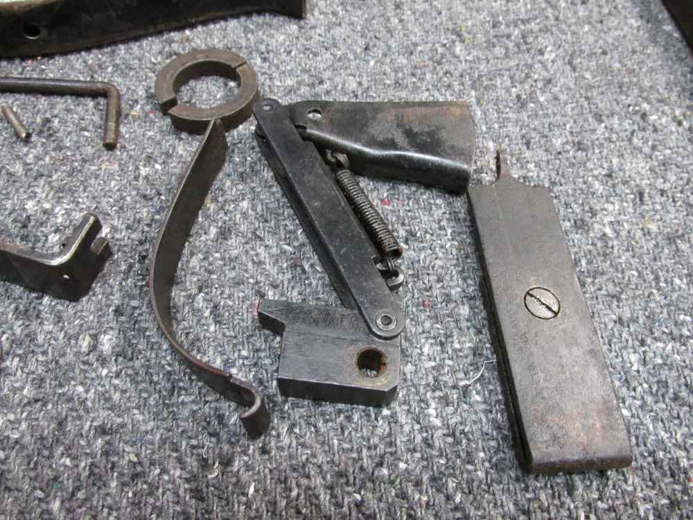 PORTUGUESE FBP M/948 SUBMACHINEGUN PARTS KIT WITH LIVE BARREL IN 9mm-img-1