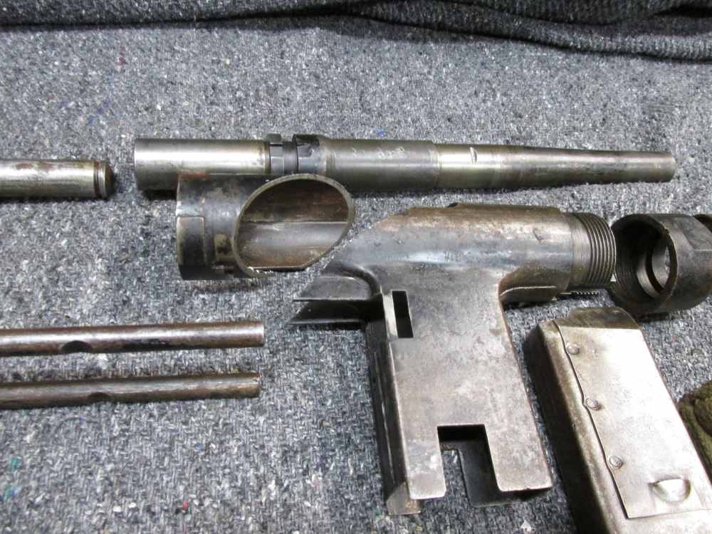 PORTUGUESE FBP M/948 SUBMACHINEGUN PARTS KIT WITH LIVE BARREL IN 9mm-img-6