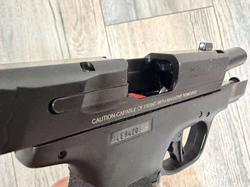 Smith & Wesson M&P 9 Shield Plus 9mm w/ Safety - (2) Mags - Lightly Used-img-3