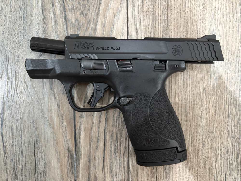 Smith & Wesson M&P 9 Shield Plus 9mm w/ Safety - (2) Mags - Lightly Used-img-2