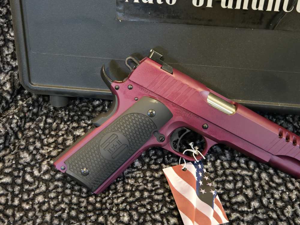 Auto Ordnance 1911 Pistol 45 ACP 5" BLACK CHERRY NIGHT SIGHTS 1911TCAC9 -img-1