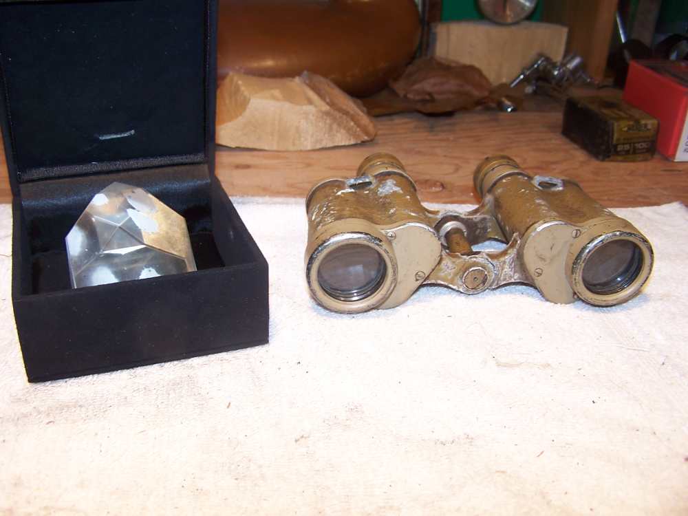 WW 2 sub periscope LENS and naval Binoculars w Grid -img-0