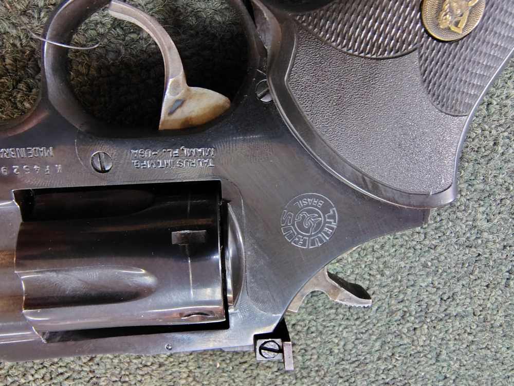 Taurus 96 22lr 6 shot revolver 6" bbl-img-2
