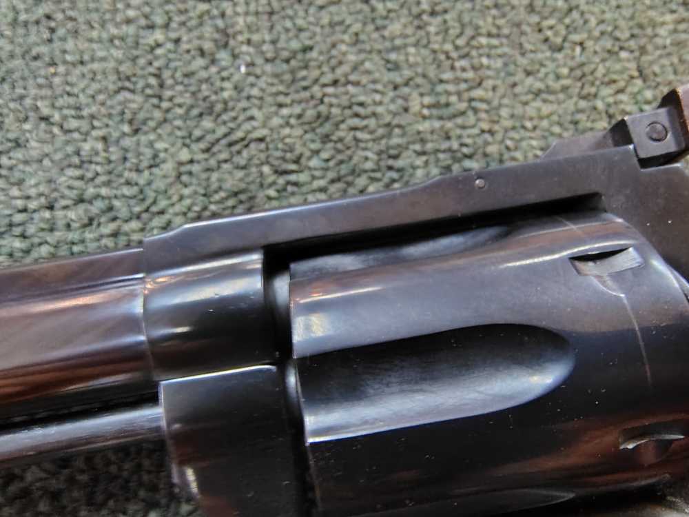 Taurus 96 22lr 6 shot revolver 6" bbl-img-11