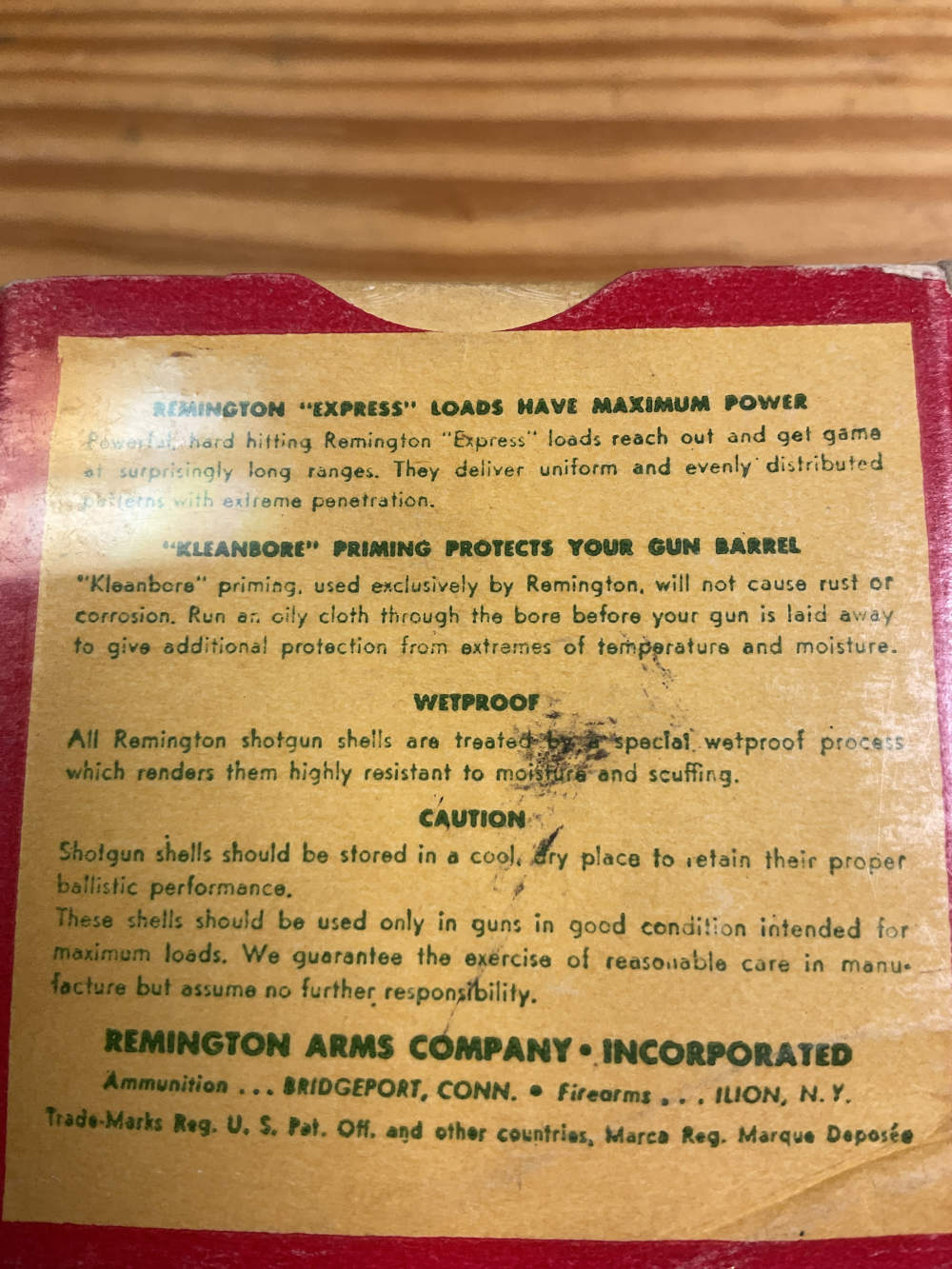 Vintage Remington full box of 410 shotgun shells excellent -img-3