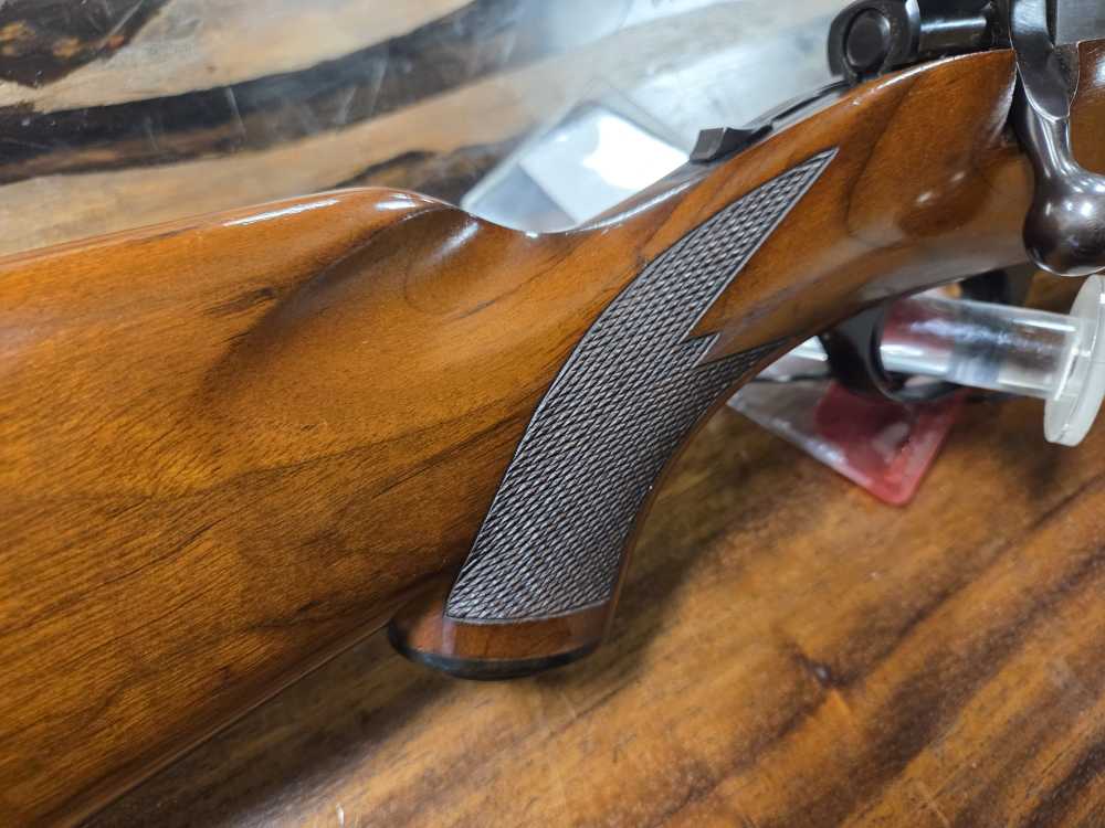 Ruger M77 7mm Rem Mag OG Tang Safety 1972 Prod. Red Pad C&R OK NICE -img-28
