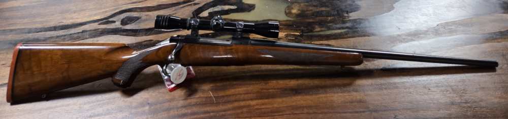Ruger M77 7mm Rem Mag OG Tang Safety 1972 Prod. Red Pad C&R OK NICE -img-25
