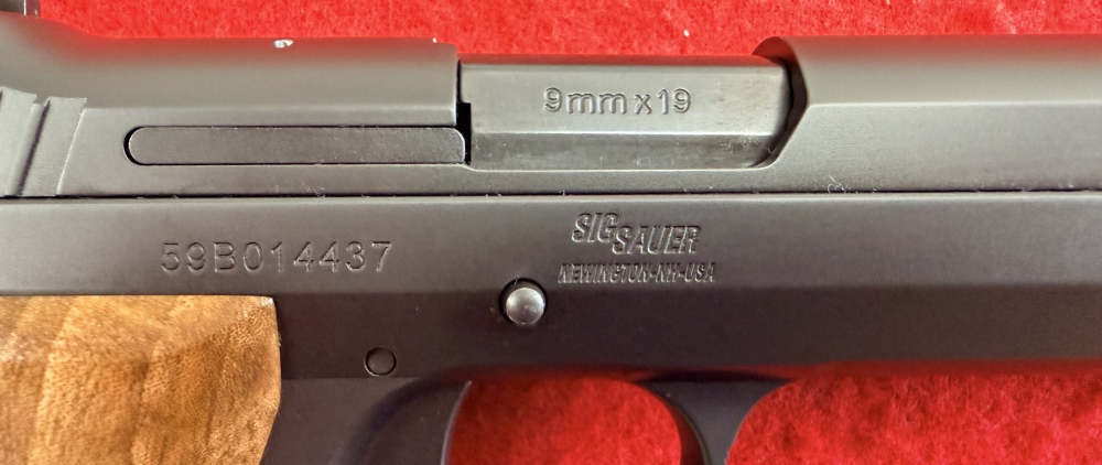 Sig Sauer P210 9MM -No Reserve--img-7