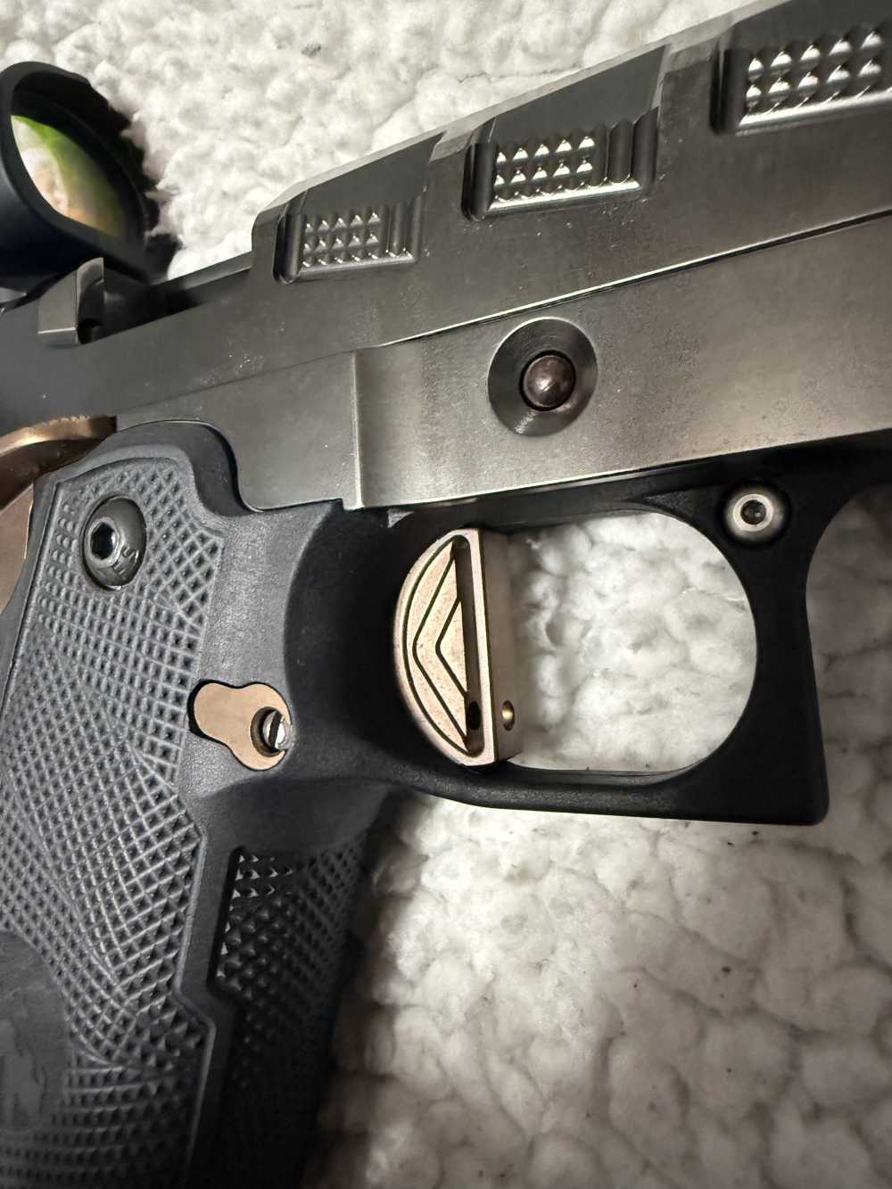 Watchtower Firearms PewView Limited Edition 2011 9mm w/ Trijicon Dot-img-6