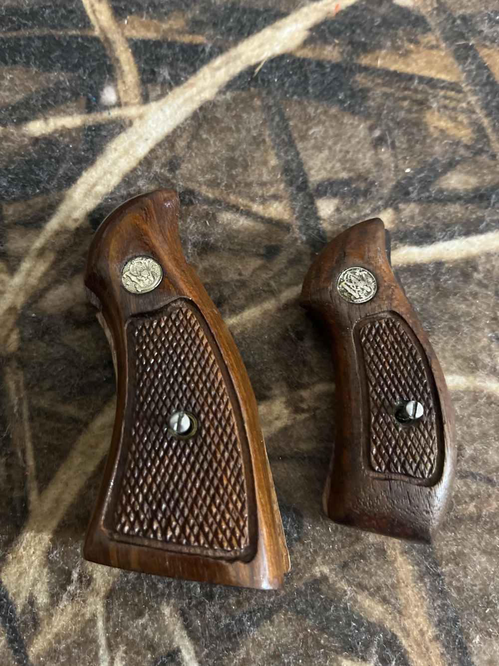 S&W factory J and K grip set-img-0