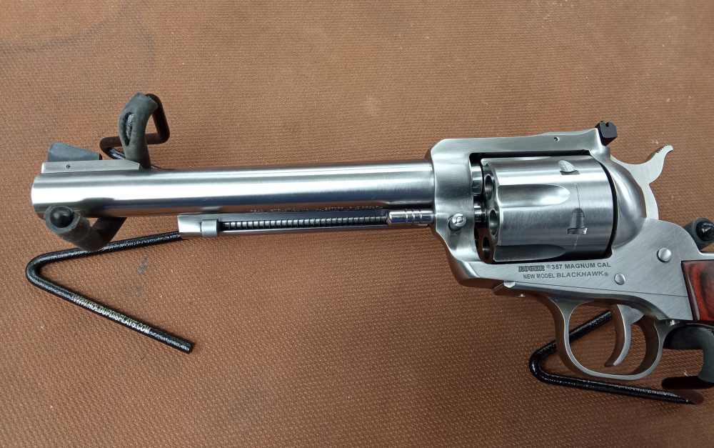 Ruger New Model Blackhawk .357 Mag Revolver -img-2