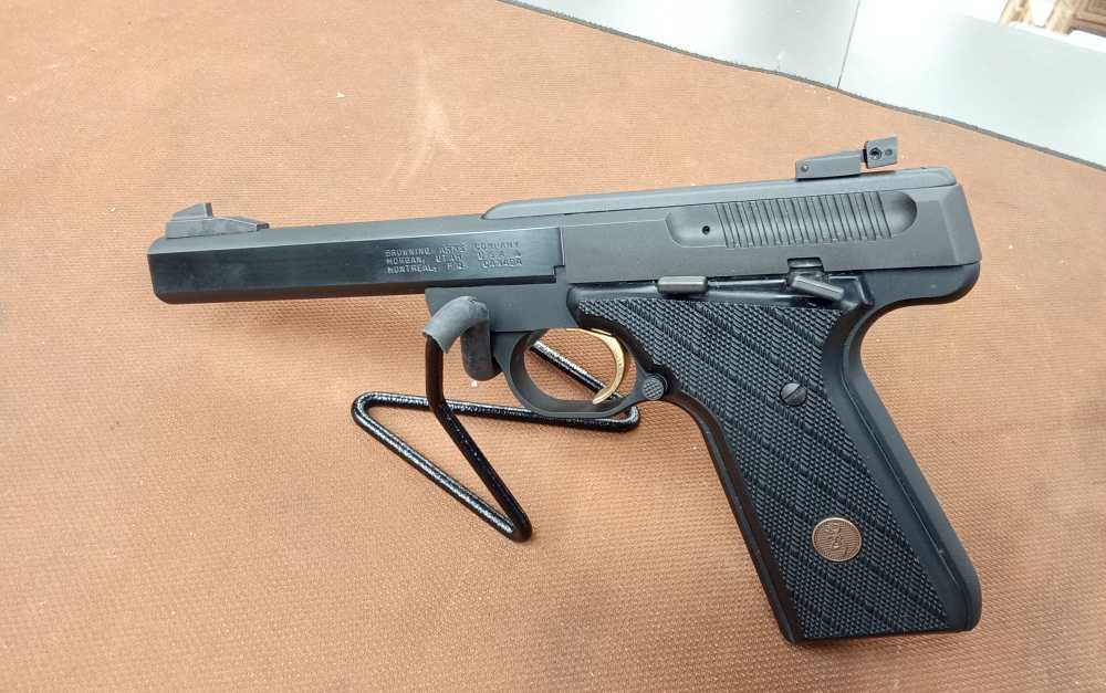 Browning Buck Mark .22LR Pistol -img-2