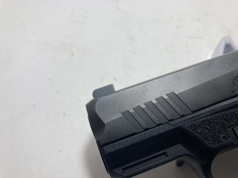 Kimber R7 Mako-img-3