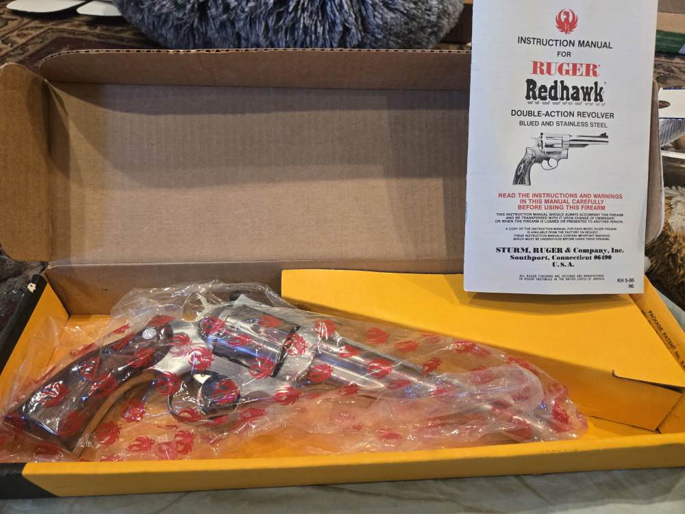 Ruger Redhawk .41 Magnum – Stainless Steel – 7½" Barrel – Box & Manual-img-0