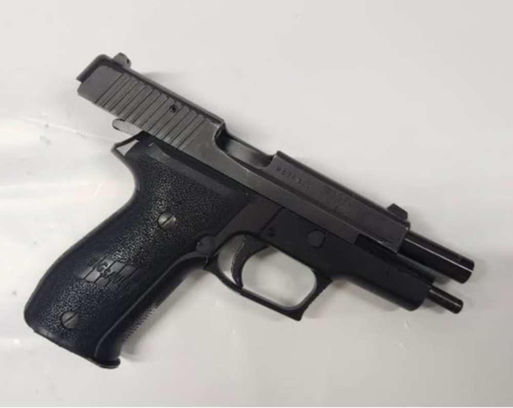 Pre Owned: Sig Sauer P226 9mm DA/SA Semi Auto Pistol-img-1