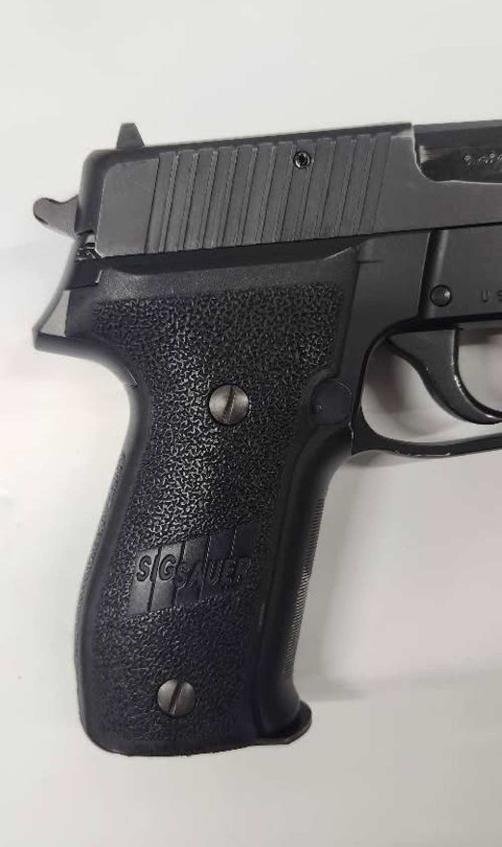 Pre Owned: Sig Sauer P226 9mm DA/SA Semi Auto Pistol-img-2