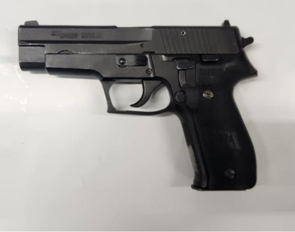 Pre Owned: Sig Sauer P226 9mm DA/SA Semi Auto Pistol-img-12