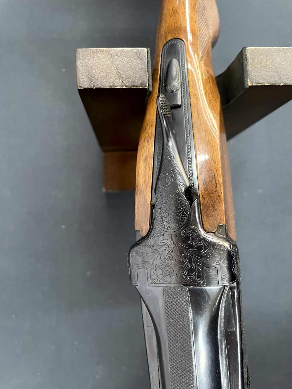 SKB MODEL 600 12GA OVER UNDER ENGRAVED 26"-img-12