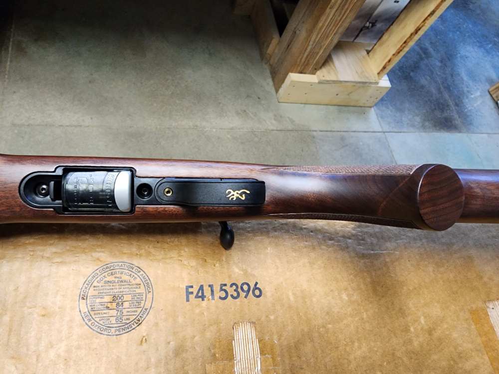 NEW! BROWNING T-BOLT TARGET 17 HMR 20" THREADED SR STRAIGHT PULL 025253270-img-21